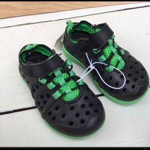 Boys Water shoes NWT